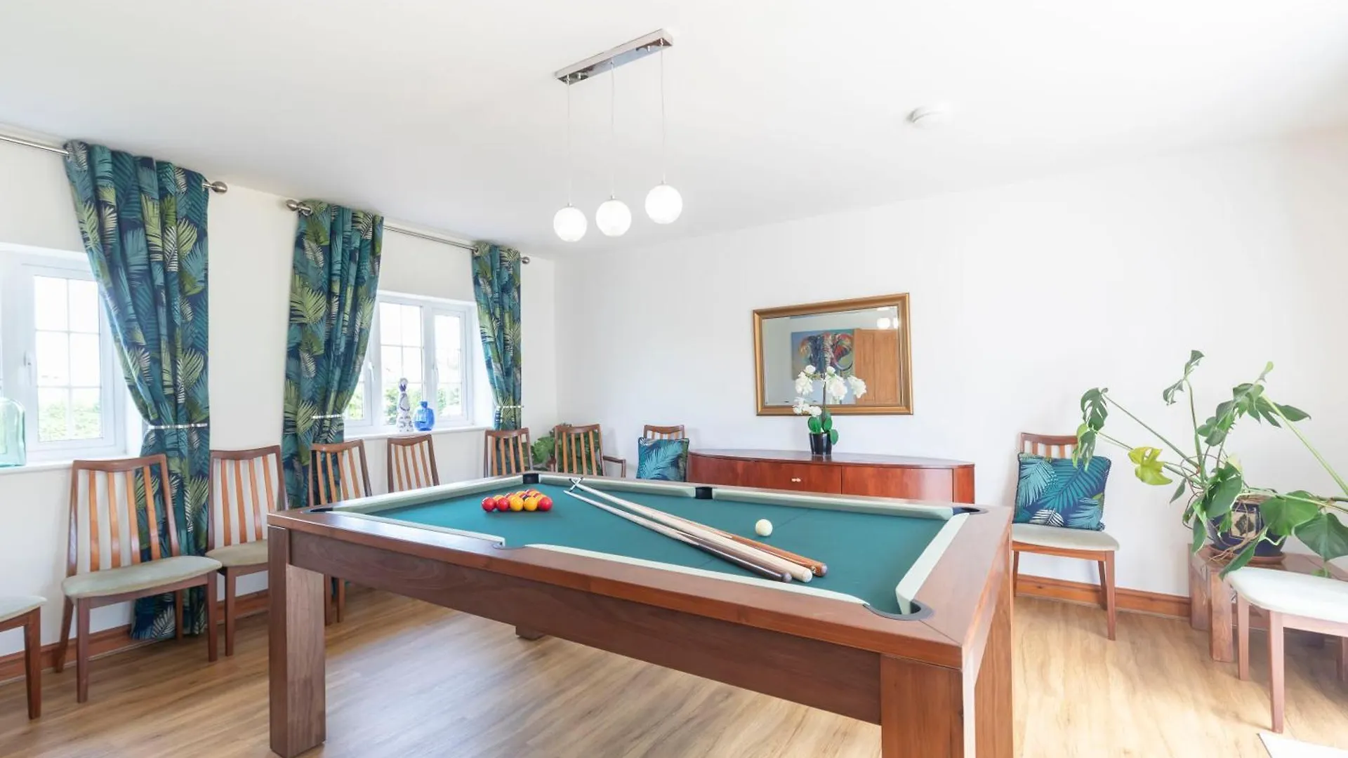 Beautiful Danford House & Lodge With Hot Tub Hartpury United Kingdom