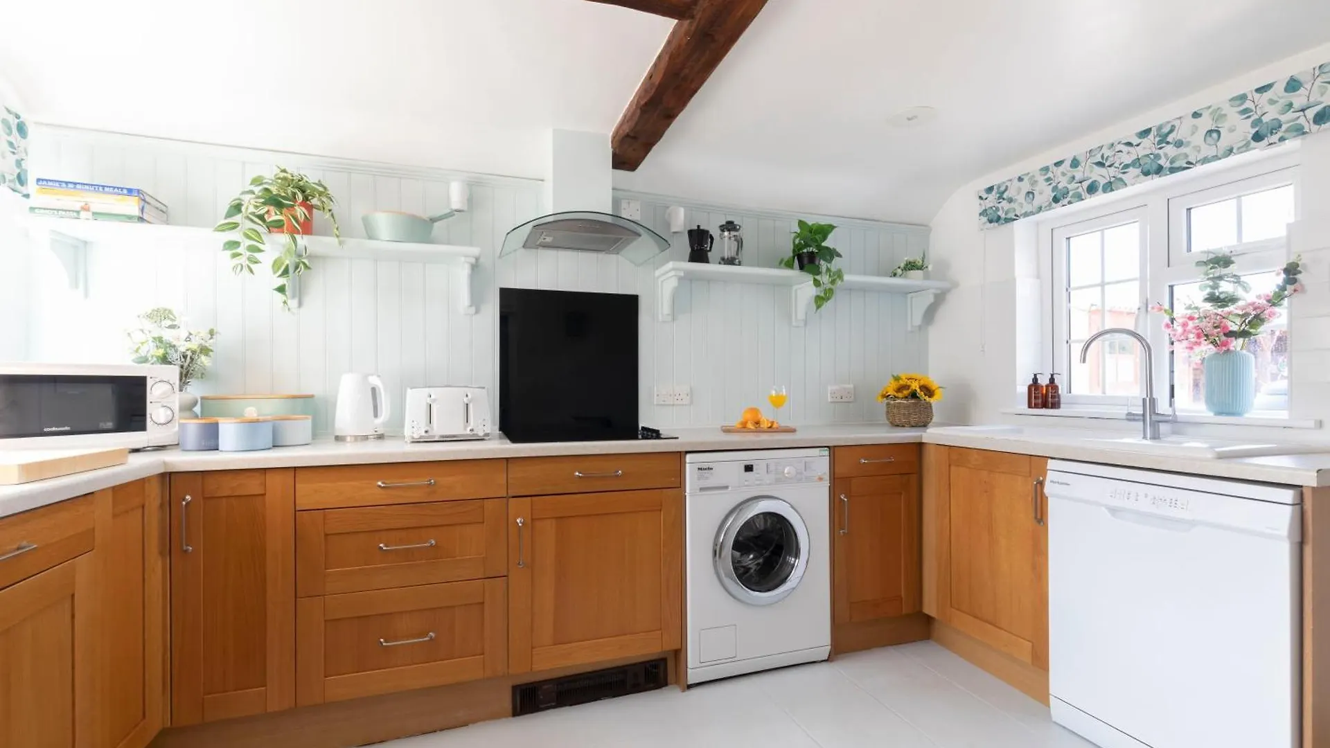 Beautiful Danford House & Lodge With Hot Tub Hartpury Holiday home