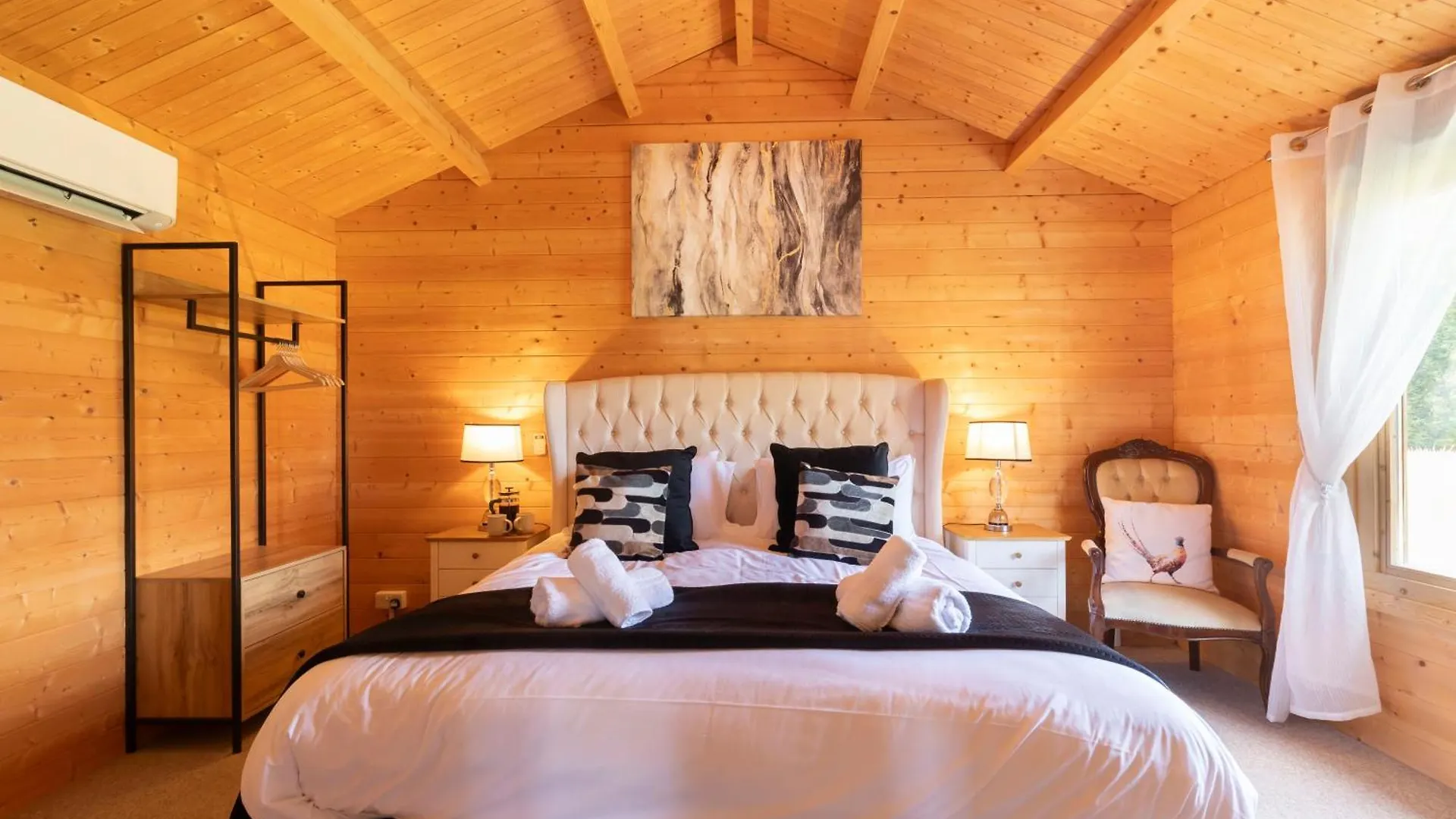 Beautiful Danford House & Lodge With Hot Tub Hartpury United Kingdom